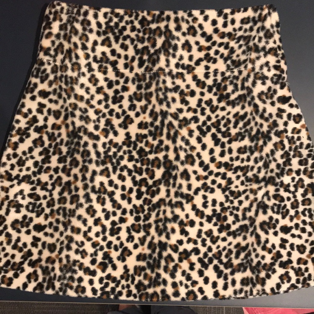 Harrods faux fur mini skirt. Size 9/10 girls
